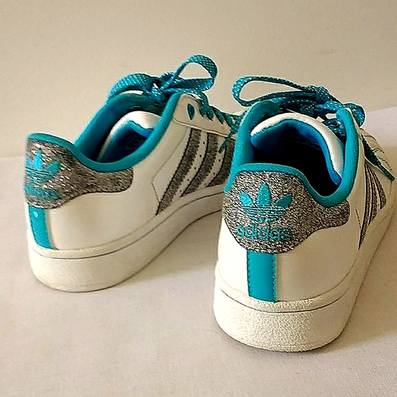Adidas White and Teal Runners Size 1.5 - Picture 3 of 8
